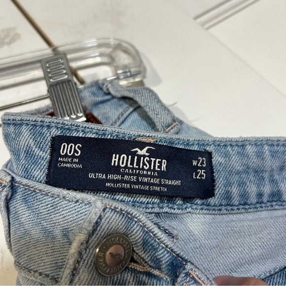 Hollister ULTRA HIGH RISE VINTAGE STRAIGHT Jeans Light Wash Size 00 W23 L25 - Picture 8 of 8